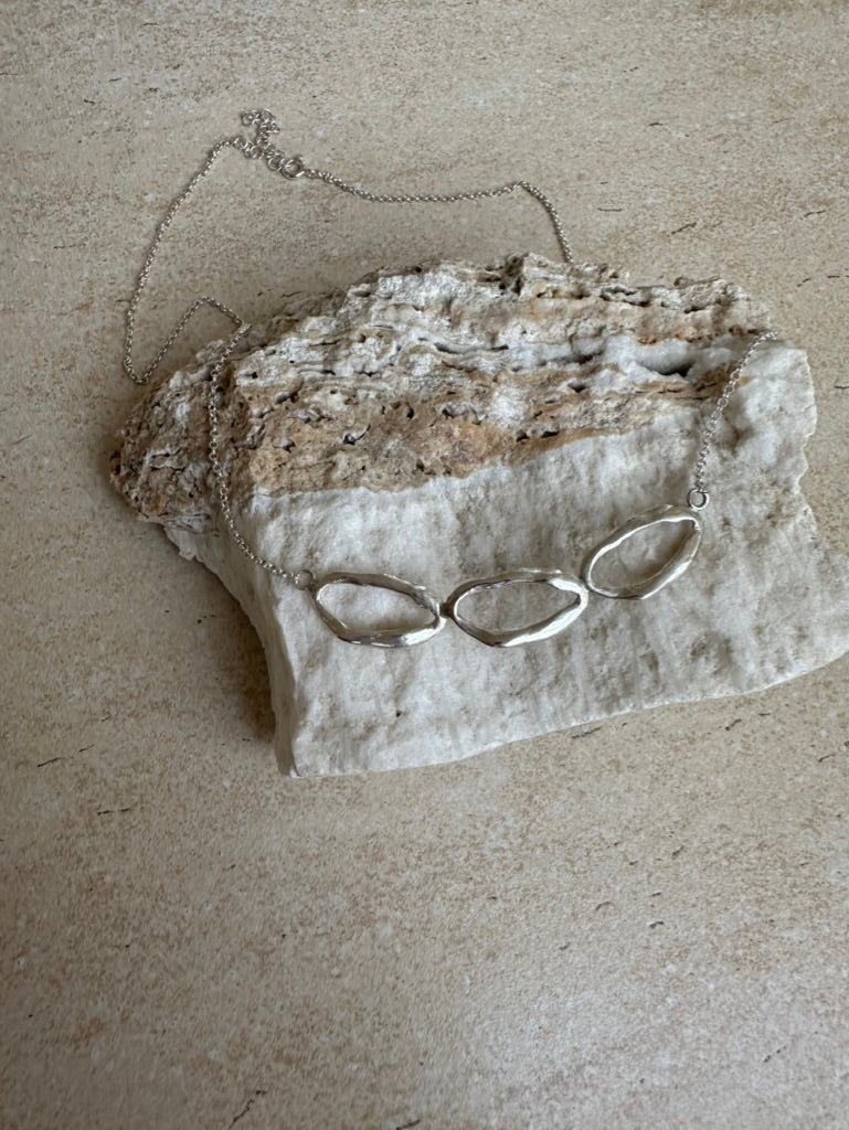 Triple pendant