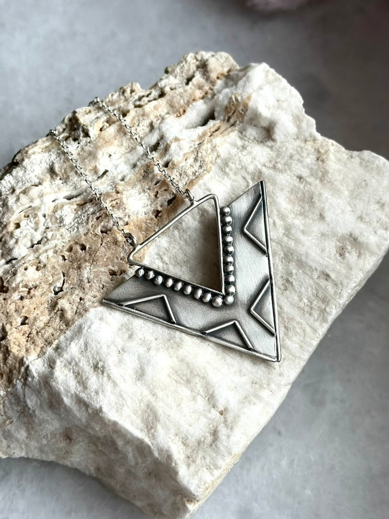 Harmony pendant