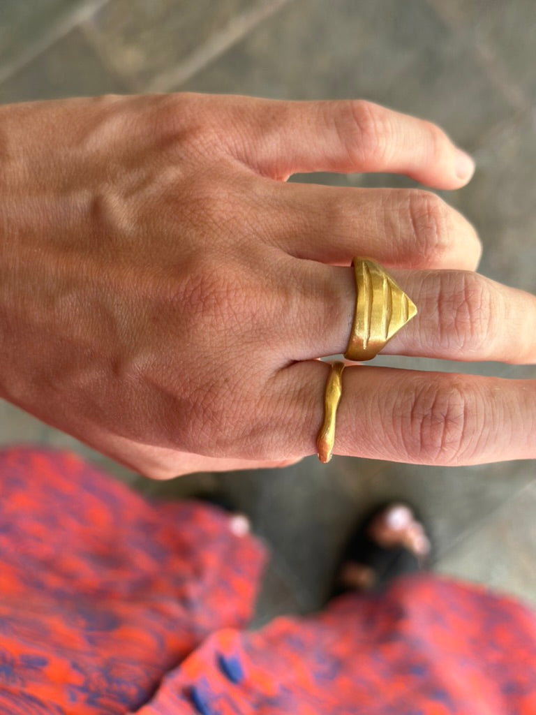 Mobius ring