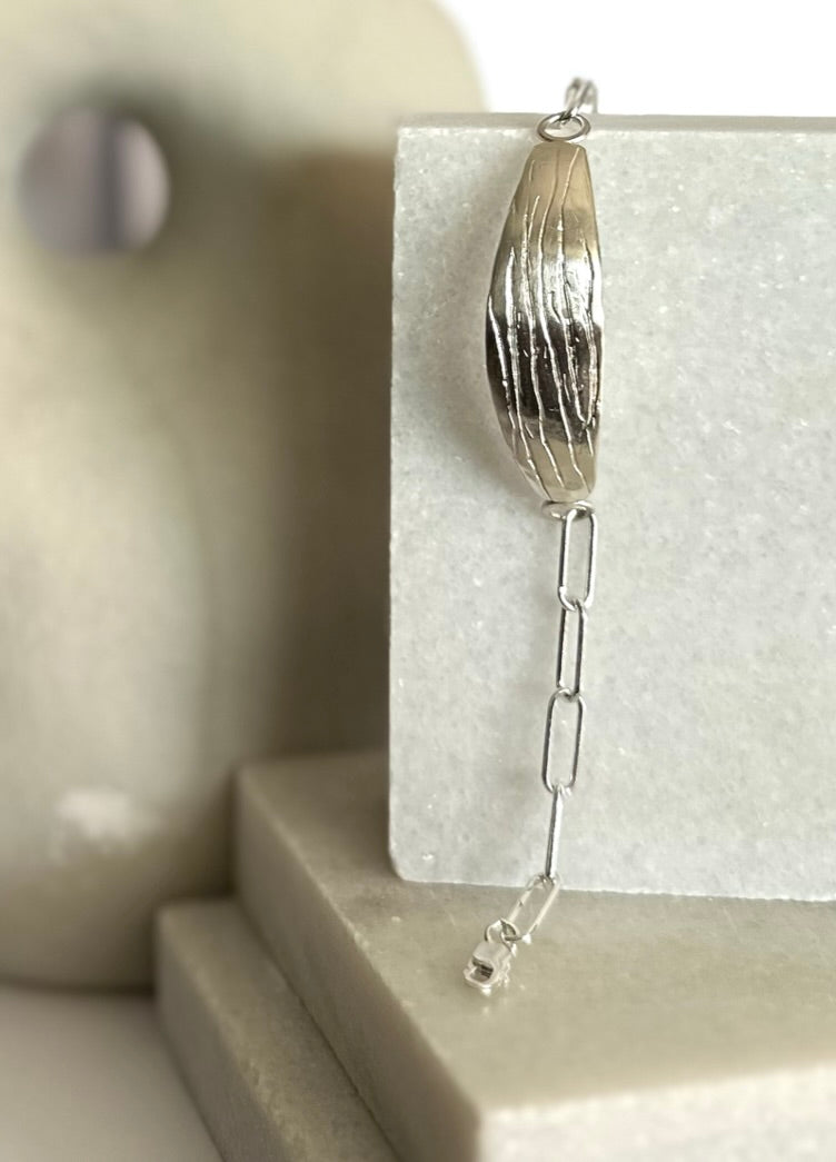 Aura bracelet