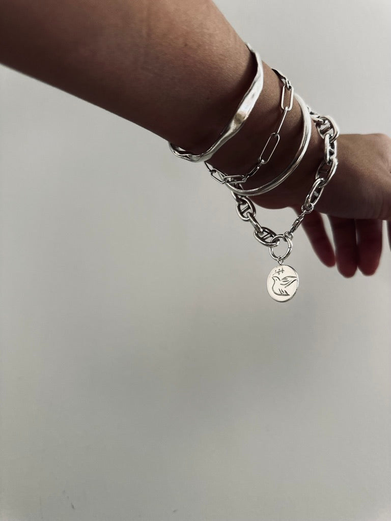 Luchy charm Dove