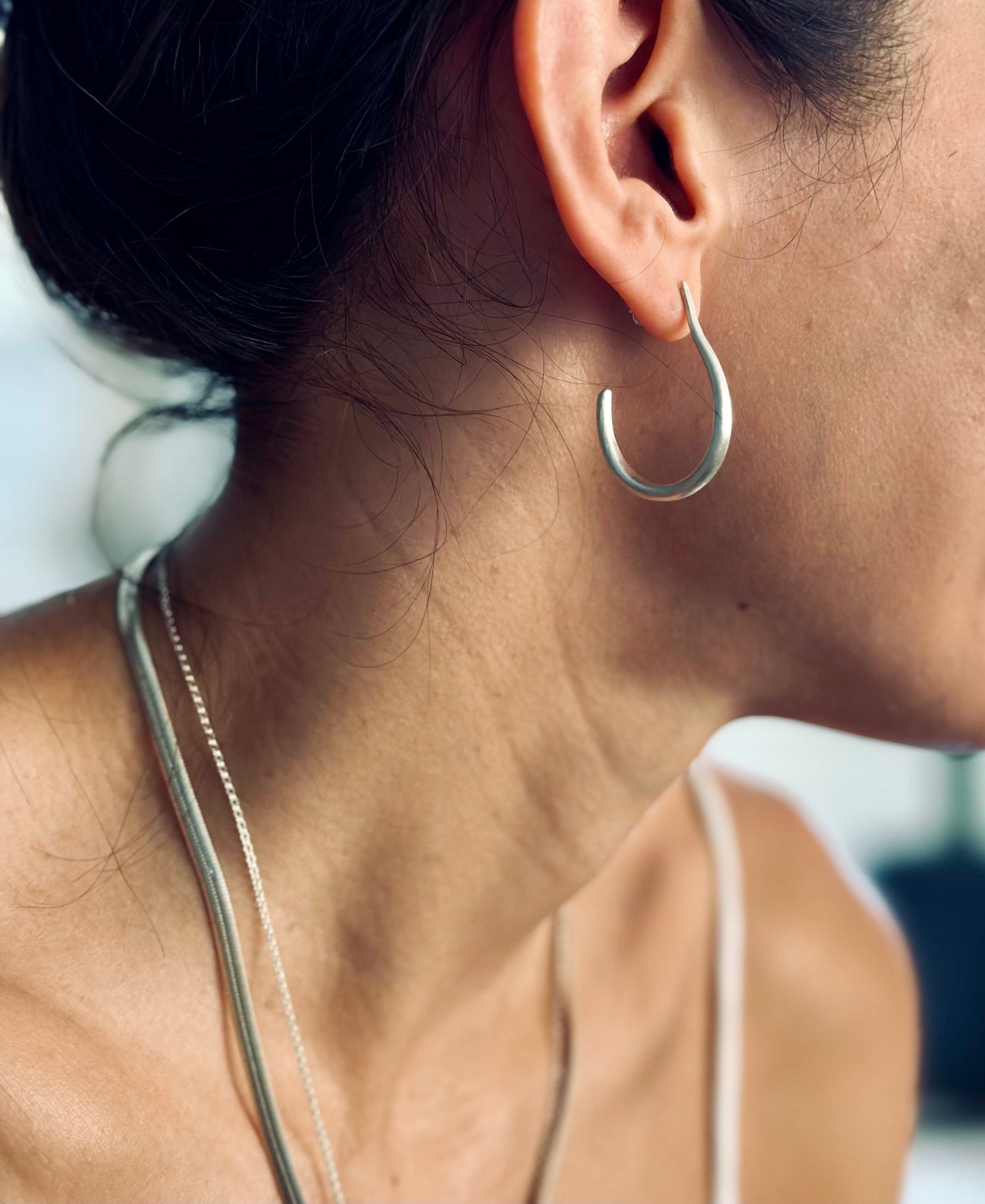 Minimal Hoops