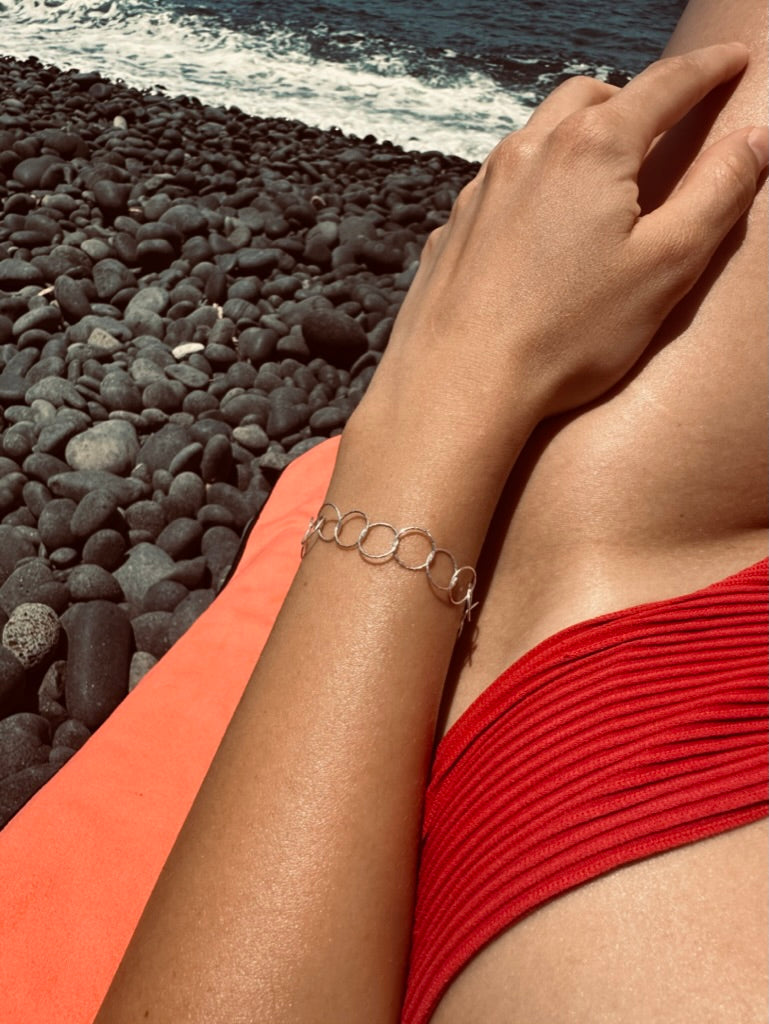 Hoop chain