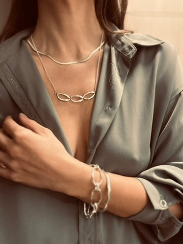 Triple pendant