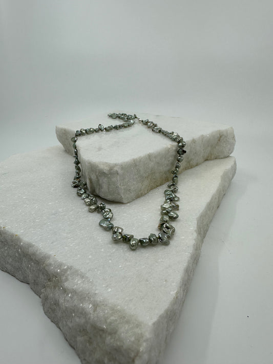 Luna Pearl Necklace
