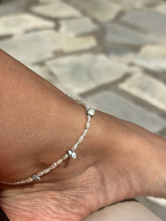 Pearl anklet